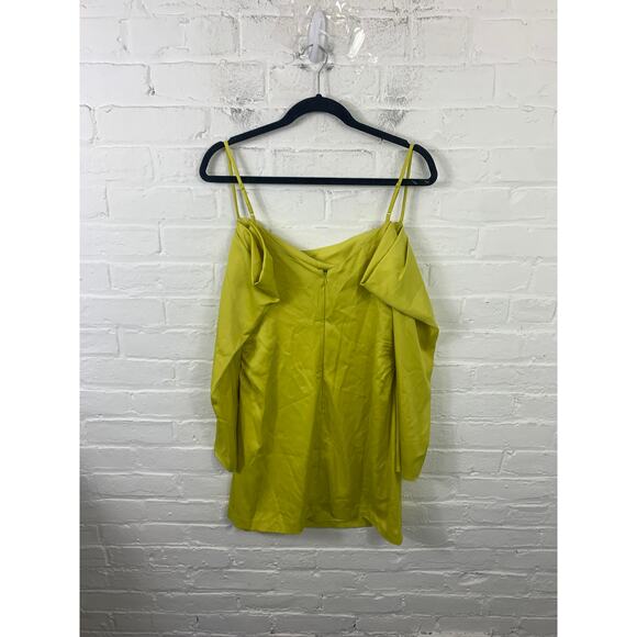 Ever New Women's Off the Shoulder Mini Dress Long Sleeve Lime Green Size 8P - Picture 2 of 5